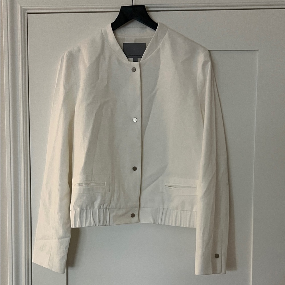 Classiques Entier Viscose Linen Lined Bomber Style Jacket White